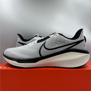 Nike Vomero 17 White Black Pure Platinum BRAND NEW Multiple Sizes